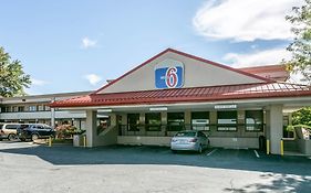 Motel 6-edgewood, Md  2*